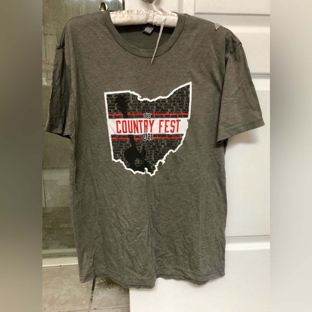 The country fest tee